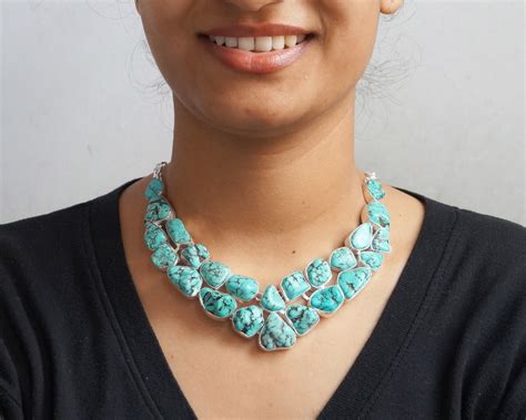 inexpensive chunky necklaces.